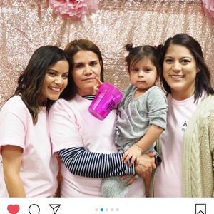 Meet your Posher, Estela